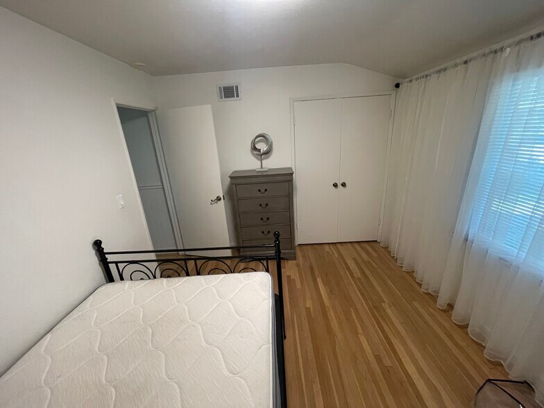 3rd Furnished Bedroom - 16420 Minnehaha St