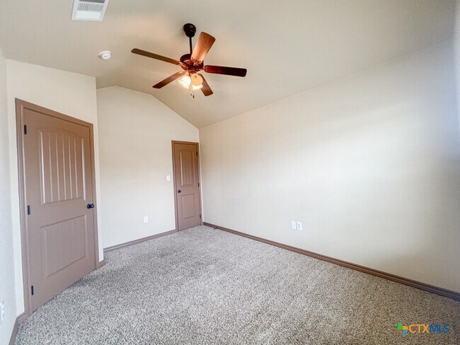 Building Photo - 700 Cosper Creek Dr