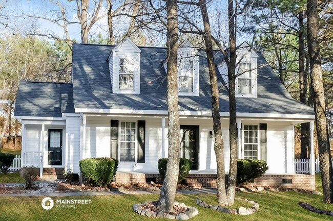 Building Photo - 90 Cedarhurst Ln