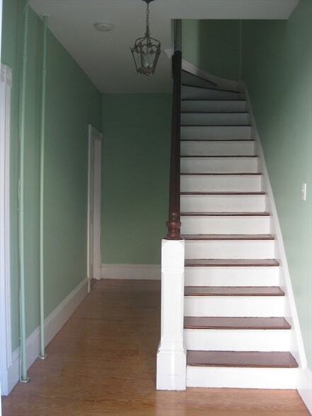 Building Photo - 53 Prince St