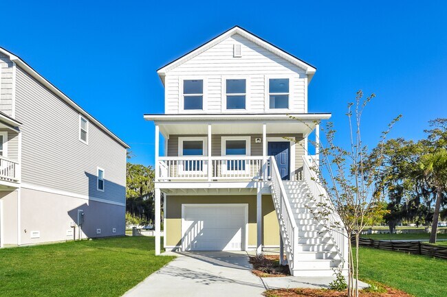 Building Photo - 2 Palmetto Breeze Cir