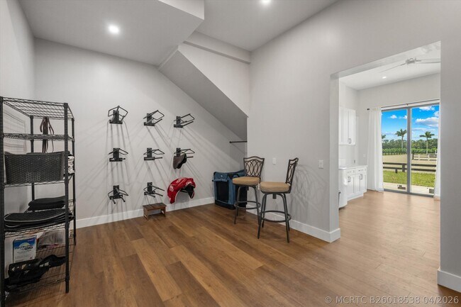 Building Photo - 16175 Deer Path Ln