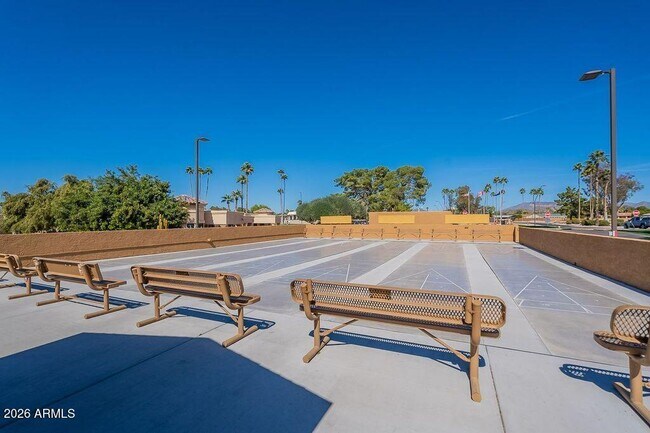Building Photo - 7733 E Columbine Way