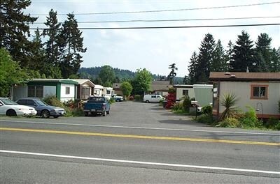 Building Photo - Lake Terrace Court - Mobile Home Park