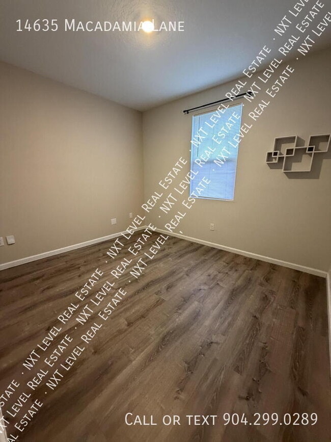 Building Photo - 14635 Macadamia Ln