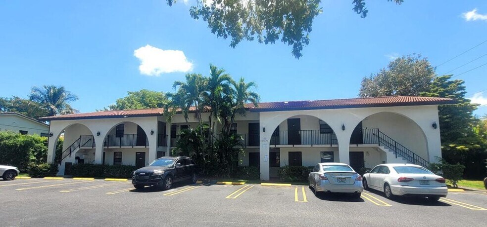 Building Photo - 11680 NW 45th St