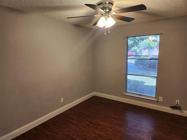 Building Photo - 3413 Urban Dr