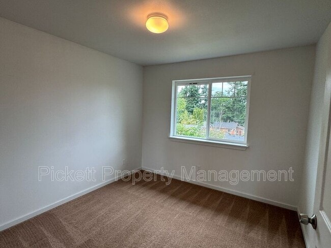 Building Photo - 1218 Audrey Ave