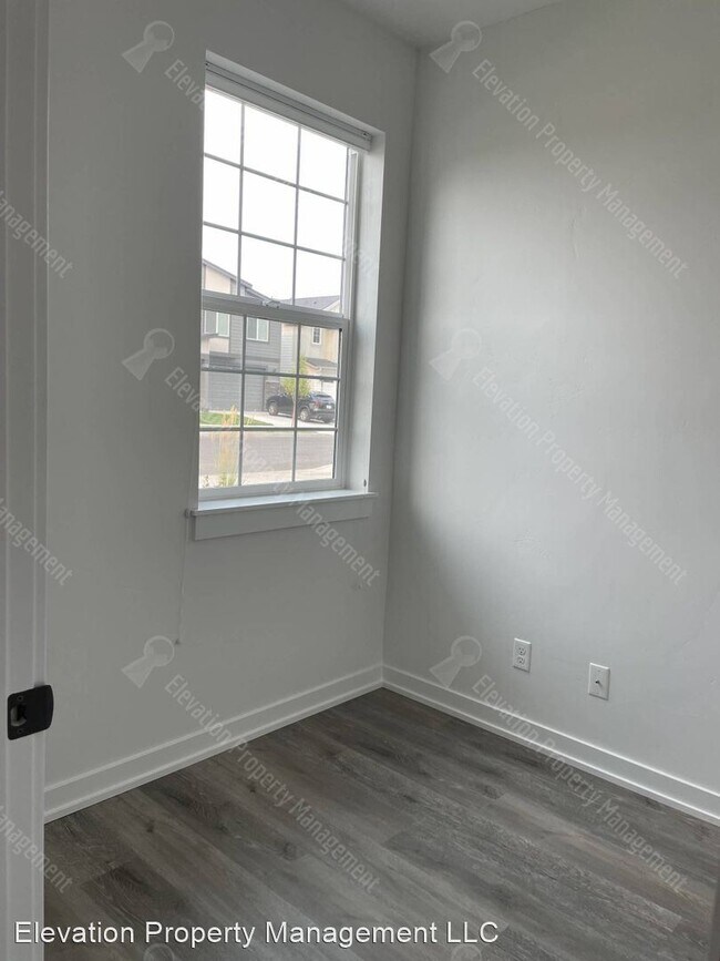 Building Photo - 2 br, 2 bath House - 20725 SE Iron Horse L...