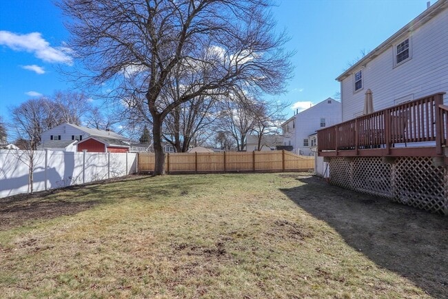 Building Photo - 45 Redwood Dr