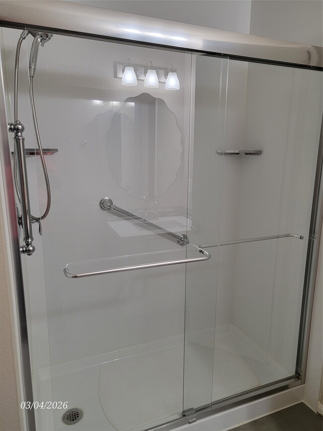 Building Photo - 1122 Americana Dr