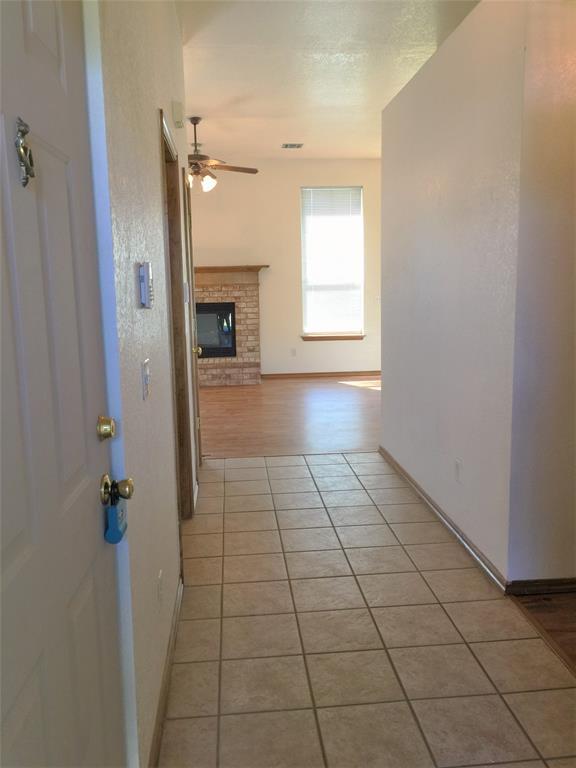 Primary Photo - 120 Lochwood Dr