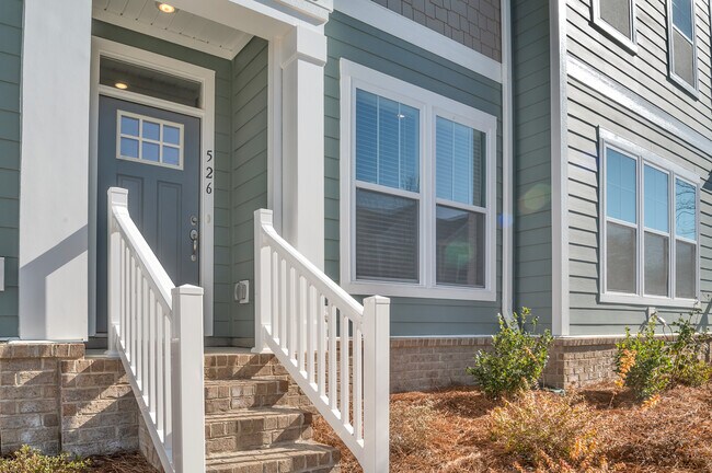 Primary Photo - 526 Morrows Turnout Way