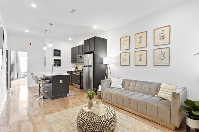 Living room - 5221 Walnut St