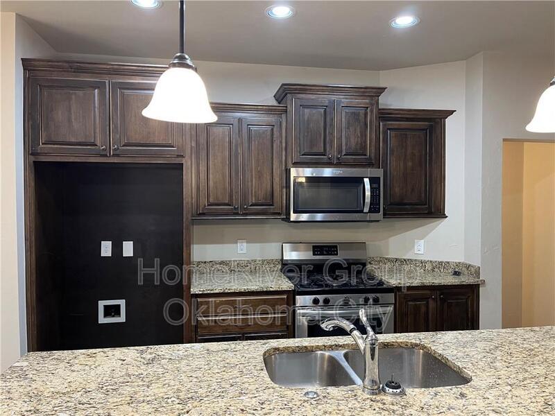 Building Photo - 4513 Wagner Lake Dr