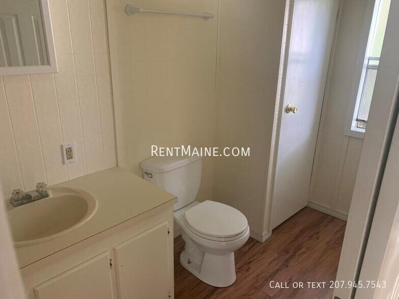 Building Photo - 27 Pheasant Hill Mobile Home Park