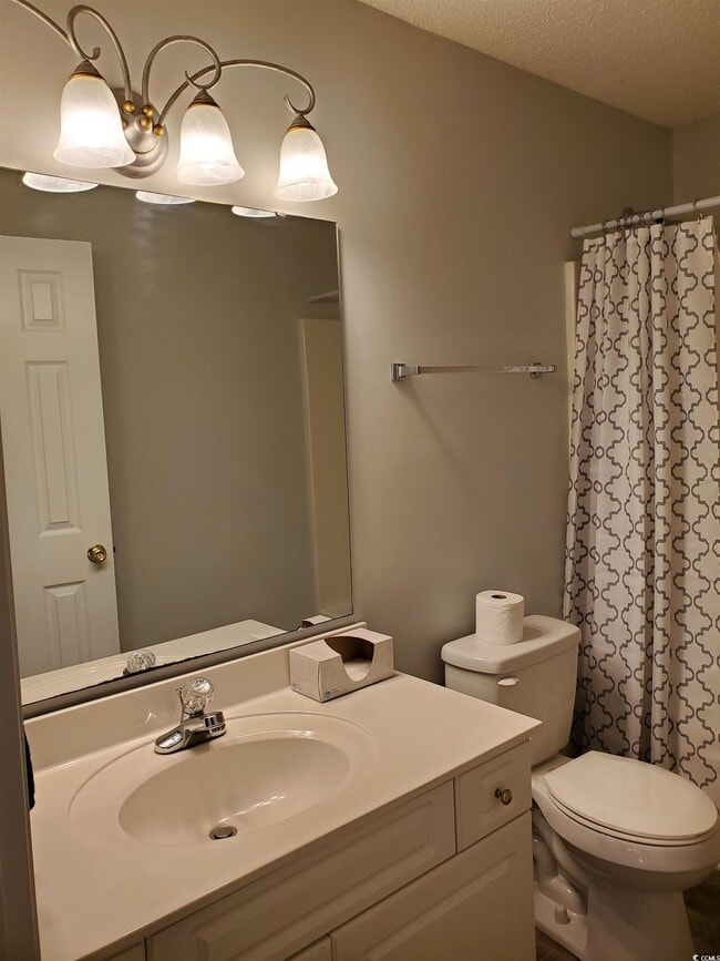Building Photo - 444 Plover Ln