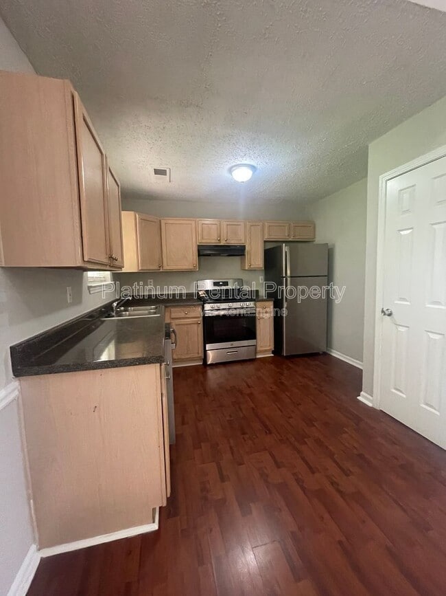 Building Photo - 3607 Waldrop Rd