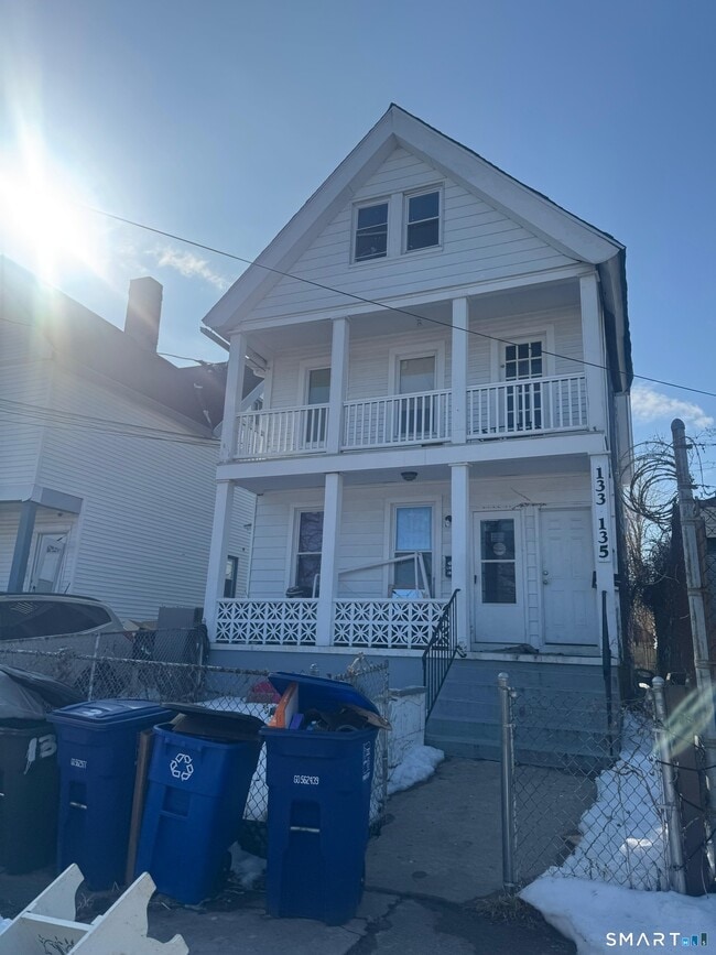 Building Photo - 133 Wordin Ave