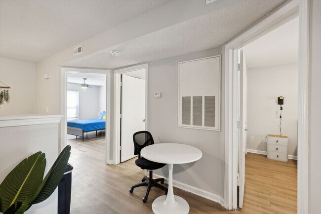 Building Photo - 3504 Carlson Bay Ct