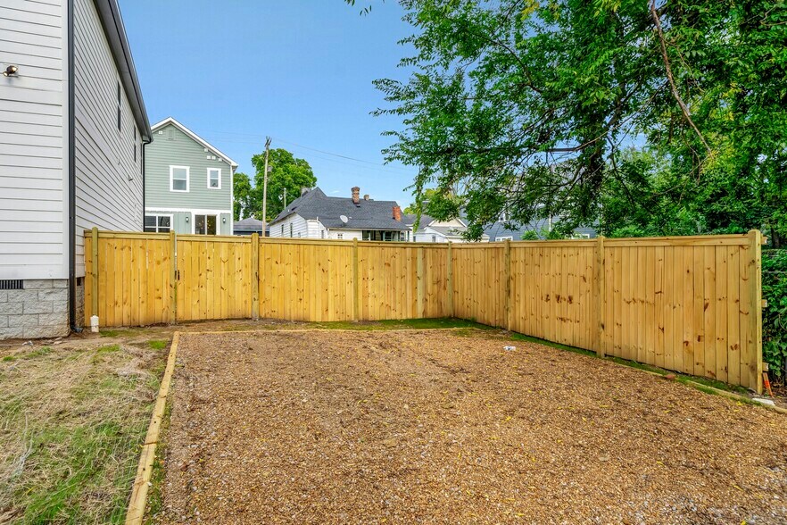 2 Car Parking Pad - 1737 14th Ave N