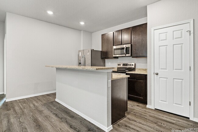 Building Photo - 14631 Stirrup Trce