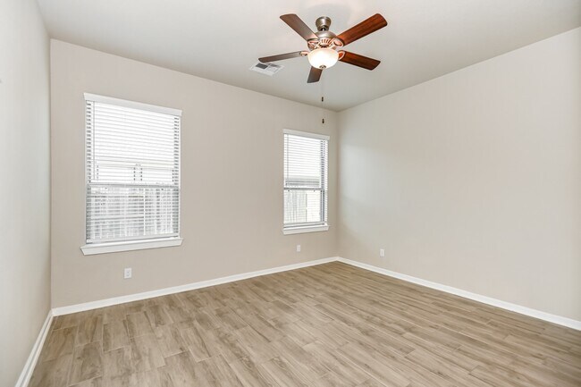 Building Photo - 23210 Penstemon Trail