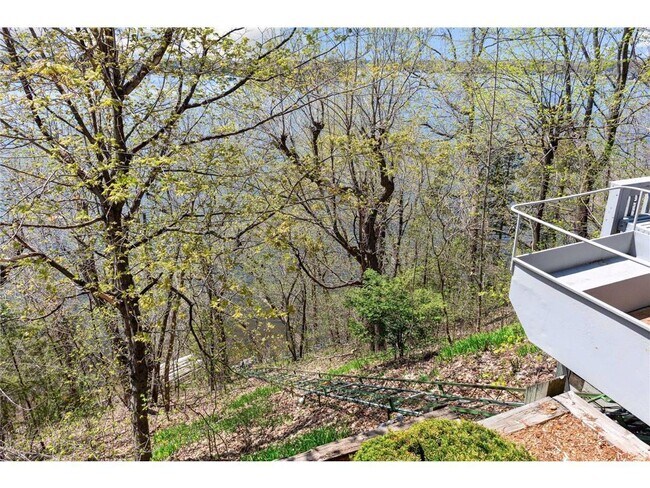 Building Photo - 3345 Eagle Bluff Rd