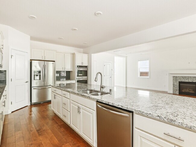 Building Photo - **Beautiful 4-Bedroom Home with A/C, Covered Outdoor Living & Designer Finishes in Bothell** Avai...