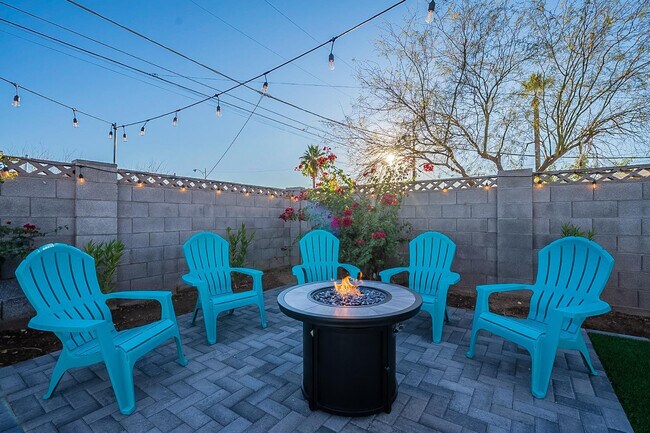 Building Photo - 7535 E Princeton Ave