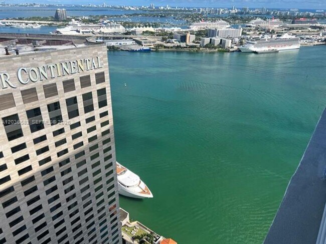 Building Photo - 335 Biscayne Blvd