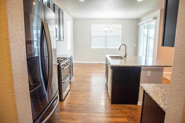 Building Photo - 7797 Wagonwood Pl
