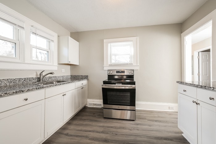 Building Photo - 1613 N Hamilton St