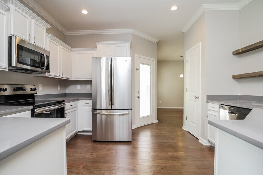 Building Photo - 1705 Porchrest Way