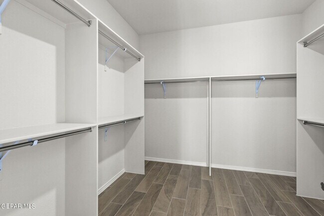 Building Photo - 7365 Frostline Pl