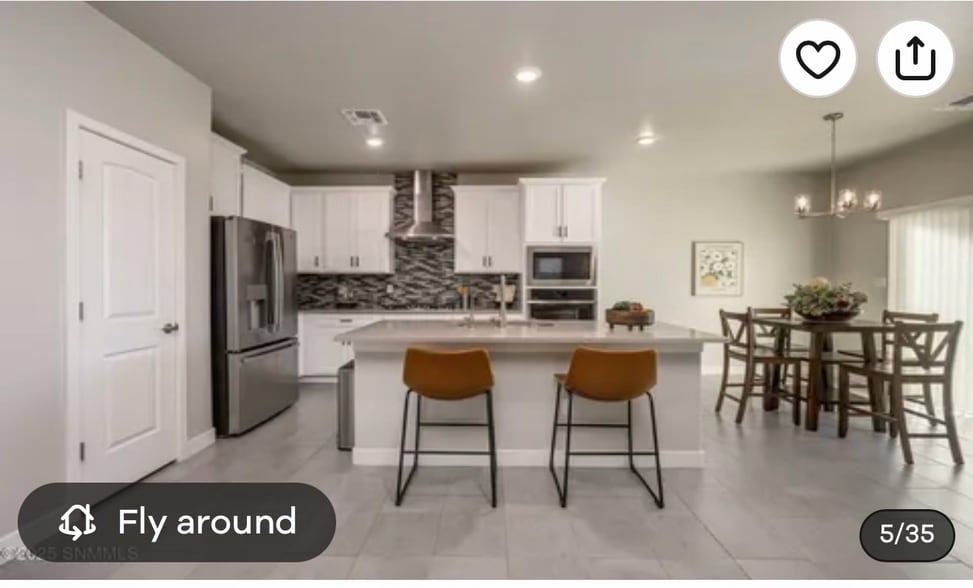 Building Photo - 2625 Goldfinch Pl