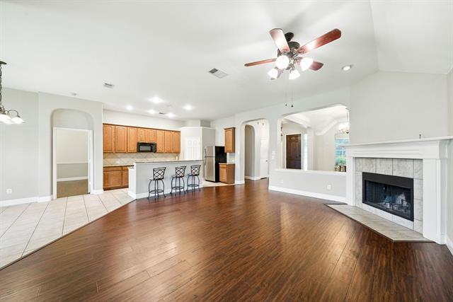 Building Photo - 4927 Marsh Harrier Ave