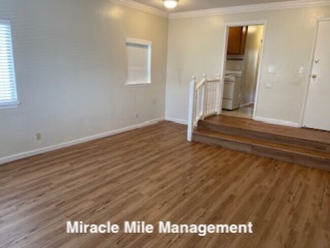 Building Photo - almonte