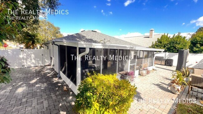 Building Photo - 2132 Falkner Rd