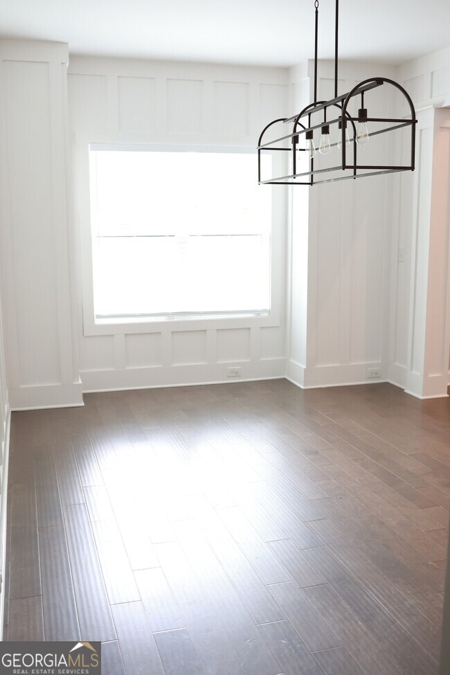 Building Photo - 135 Jessica Ct