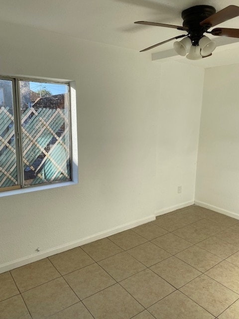 Building Photo - 2438 W Washington St