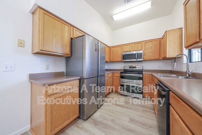 Building Photo - 3167 W Alexanderwood Dr