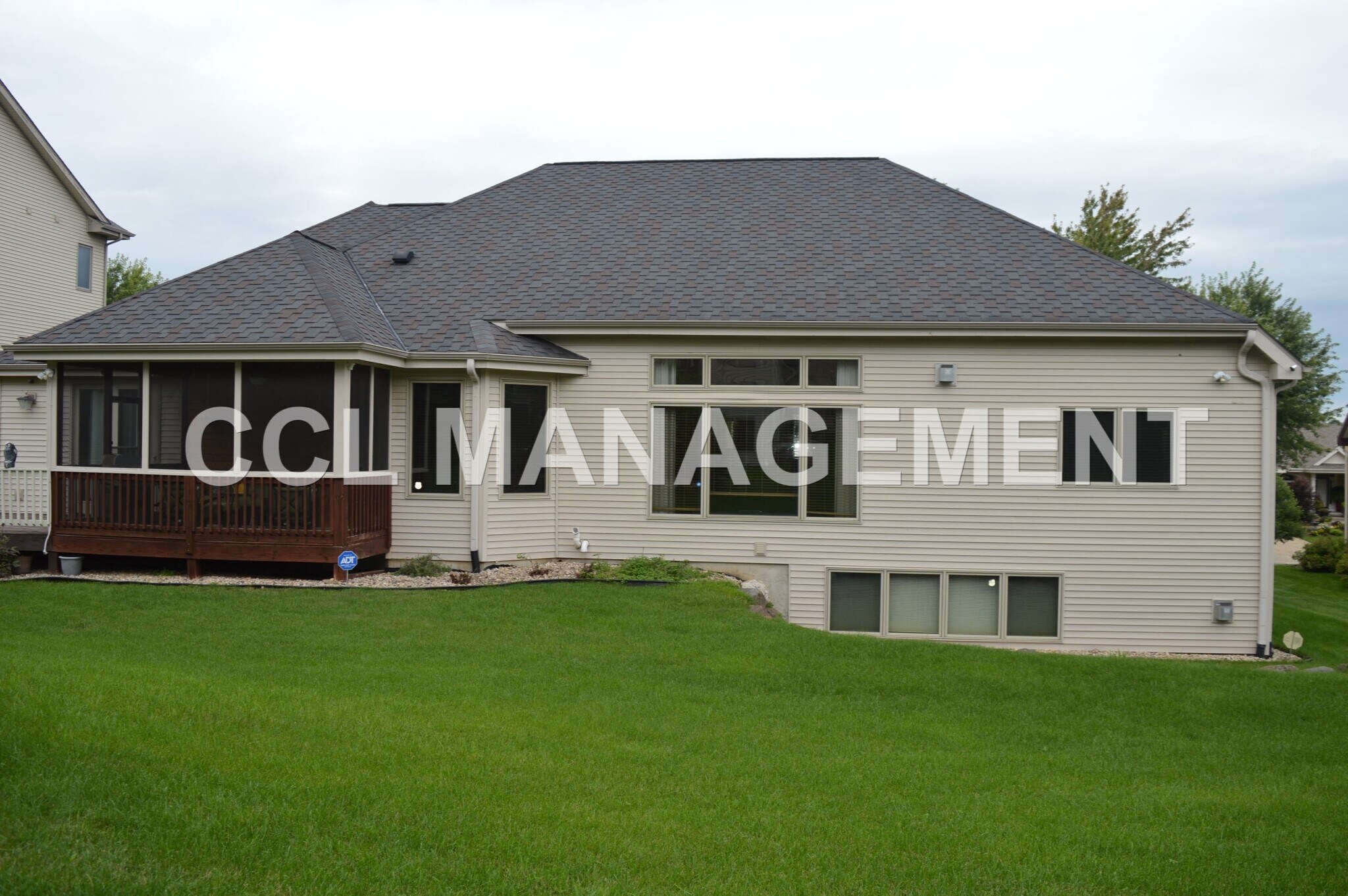 Building Photo - 9217 Bear Claw Way