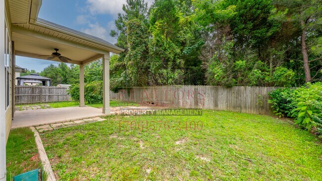 Building Photo - 306 Irish Ln