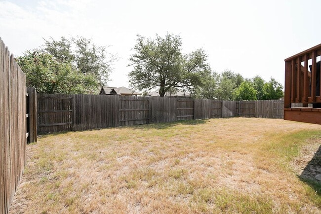 Building Photo - 171 Miss Ashley St