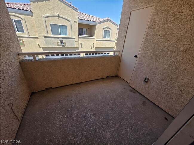 Building Photo - 6316 Beige Bluff St