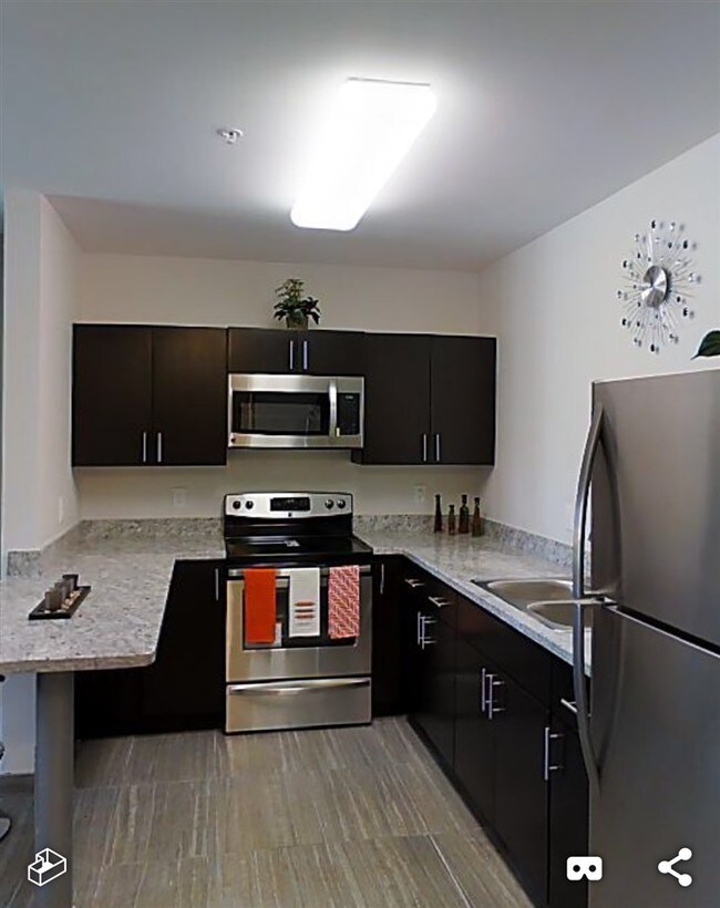 Building Photo - 502 Shiloh Dr