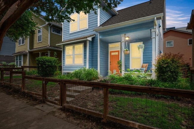 Building Photo - 1601 Miriam Ave