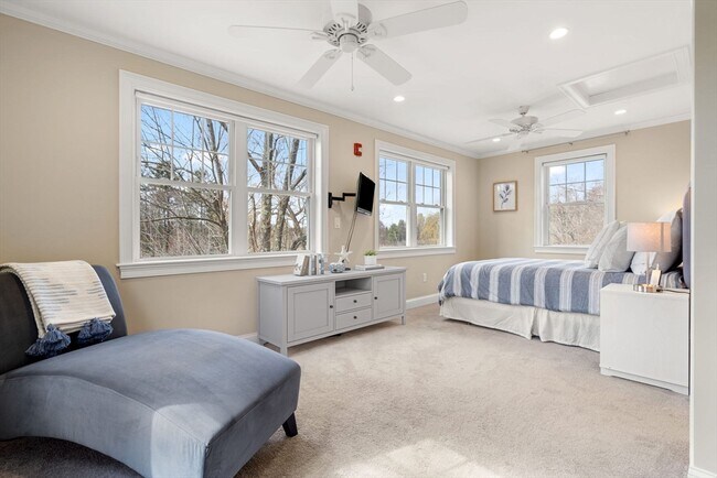 Building Photo - 48 Boston Rd