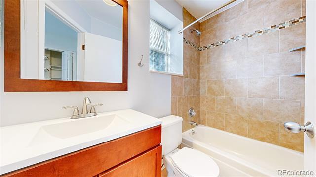 Building Photo - 1300 Garfield St